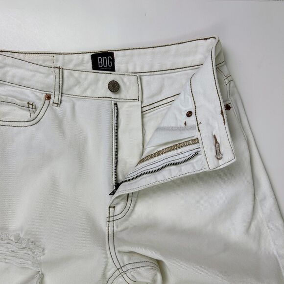 BDG Urban Outfitters High Rise Mom Jeans Distressed White Denim Tapered Leg 27 - Picture 4 of 16